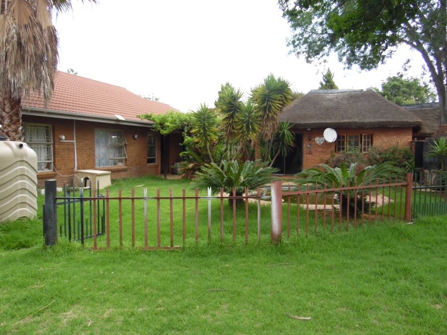 3 Bedroom Property for Sale in Flamingo Park Free State